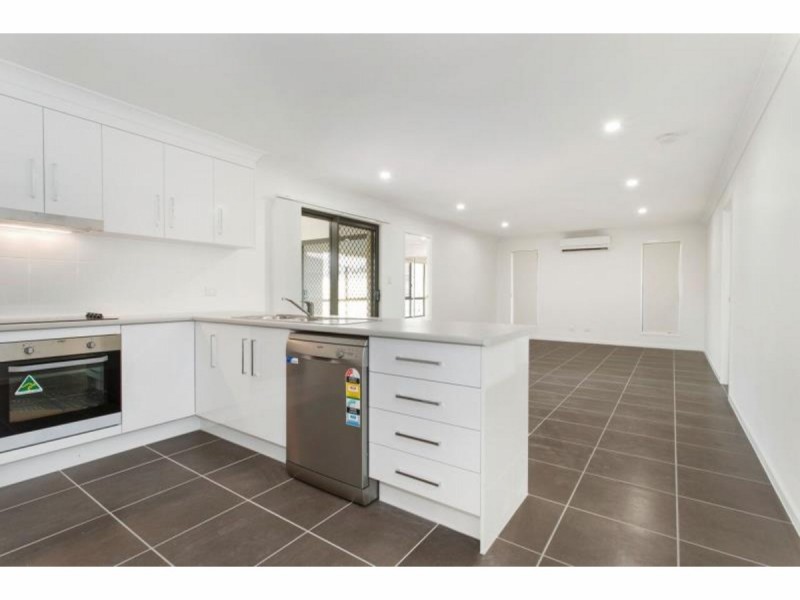 4/190 Lion Creek Road, Wandal QLD 4700